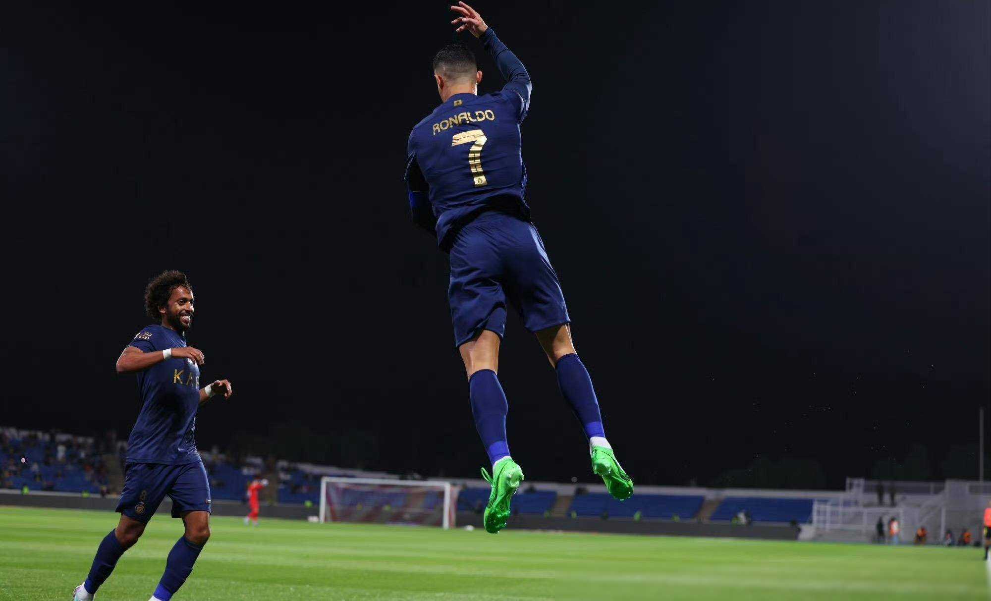 爱游戏体育-国际队伍蓄势待发：欧洲杯预选赛首发的简单介绍