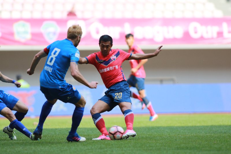 客场战平对手,保持不败状态 客场战平对手,保持不败状态