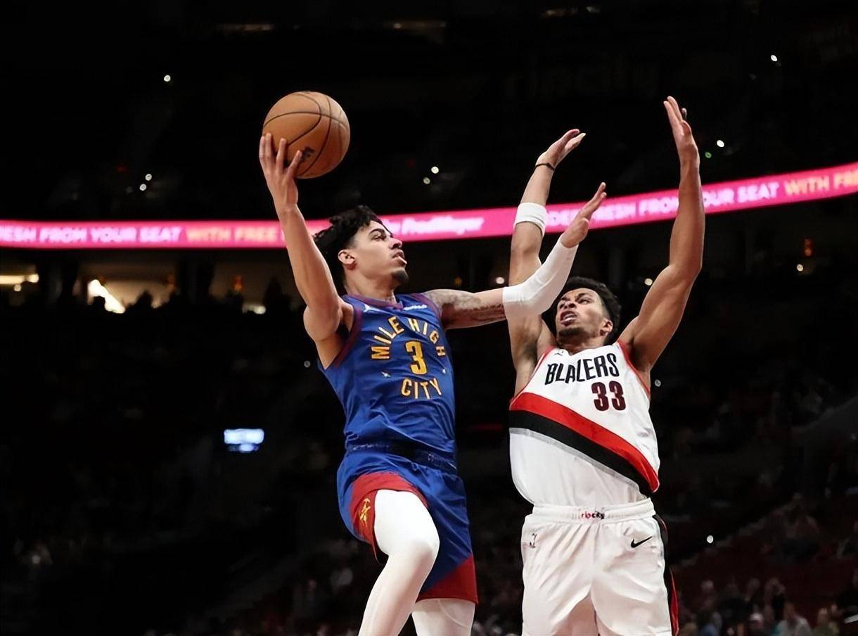 关于加拿大篮球联盟精彩比赛连连，球队表现抢眼的信息