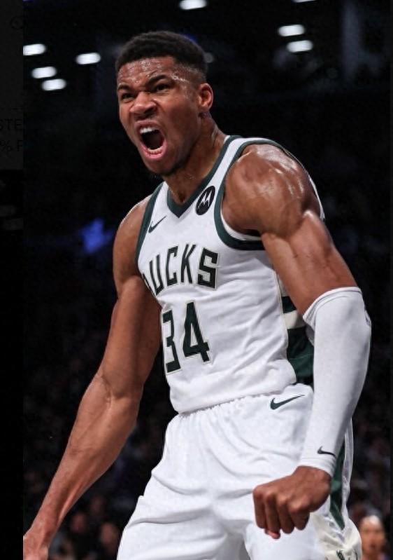 包含雄鹿后卫刷新生涯纪录,表现势如破竹的词条 包含雄鹿后卫刷新生涯纪录,表现势如破竹的词条