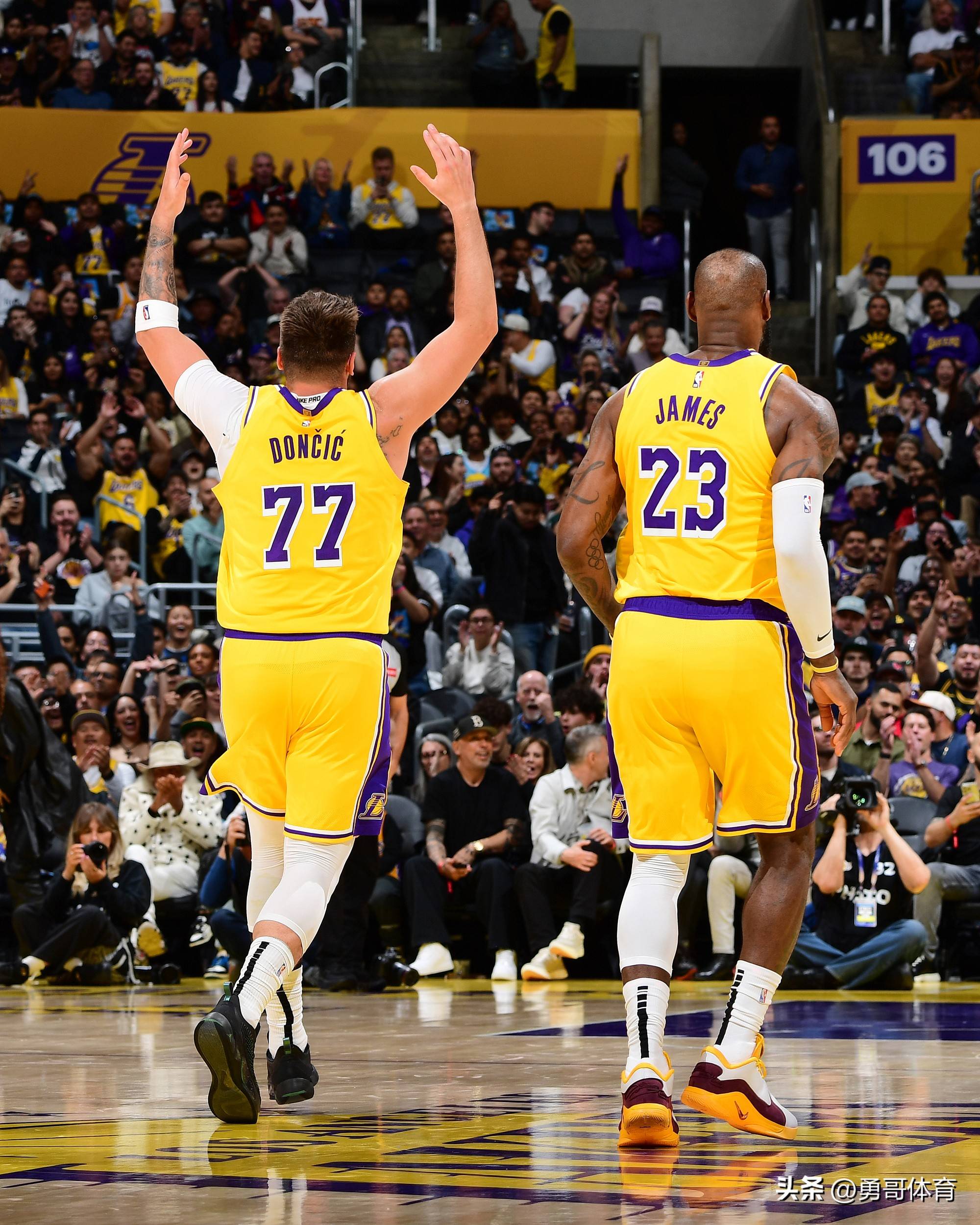 湖人客场惨败灰熊，遭遇三连败的简单介绍