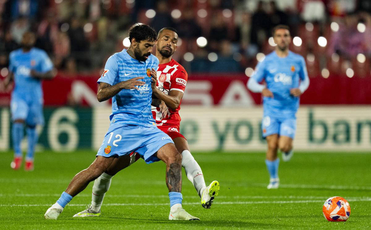 包含水晶宫挑战狼队,强强对话一触即发!的词条 包含水晶宫挑战狼队,强强对话一触即发!的词条