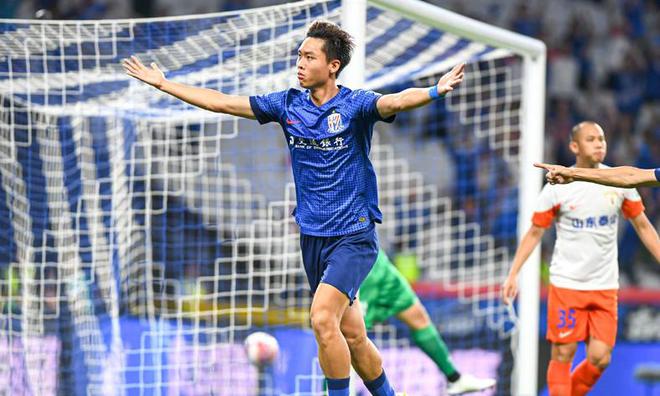 山东鲁能全队战术调整,积极应战 山东鲁能全队战术调整,积极应战