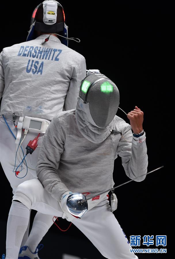 爱游戏-韩国选手在击剑半决赛中展现实力