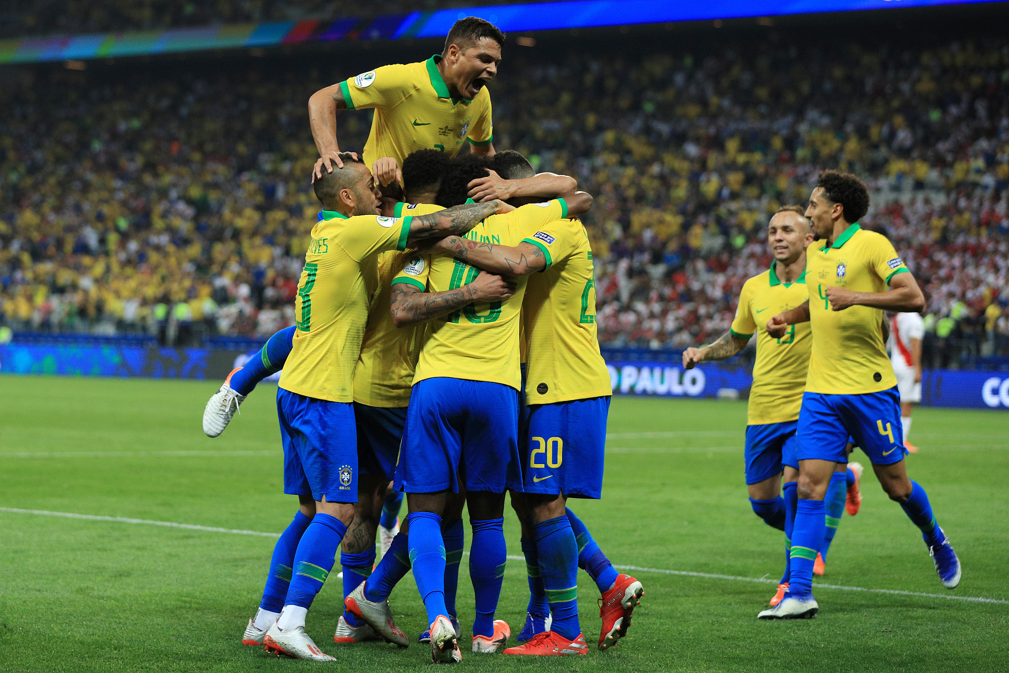 爱游戏入口-包含法国对尼日利亚，一场激烈对决即将上演的词条