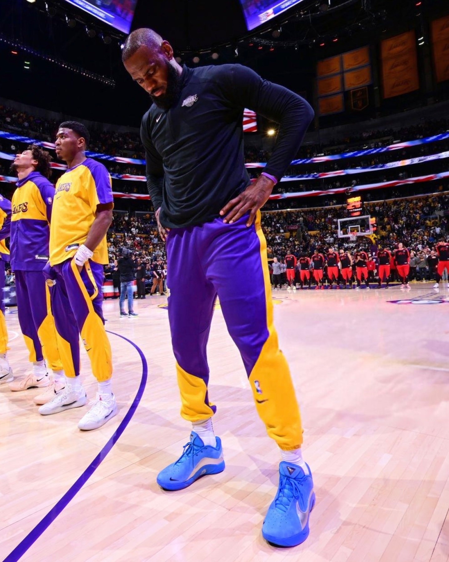 詹姆斯复出,湖人或再度崛起 詹姆斯复出,湖人或再度崛起