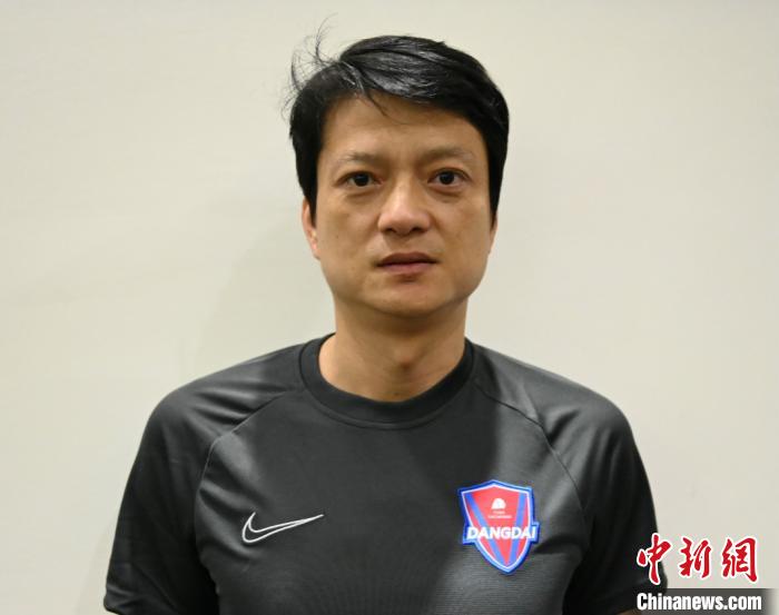 爱游戏下载-重庆队新副主教练正式加入队伍