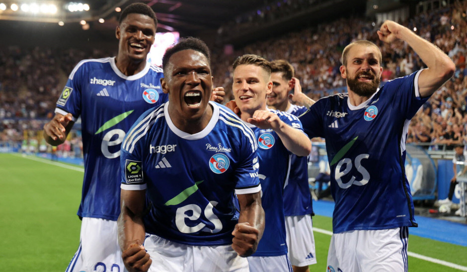 里昂队在法国联赛中迎来连胜 里昂队在法国联赛中迎来连胜