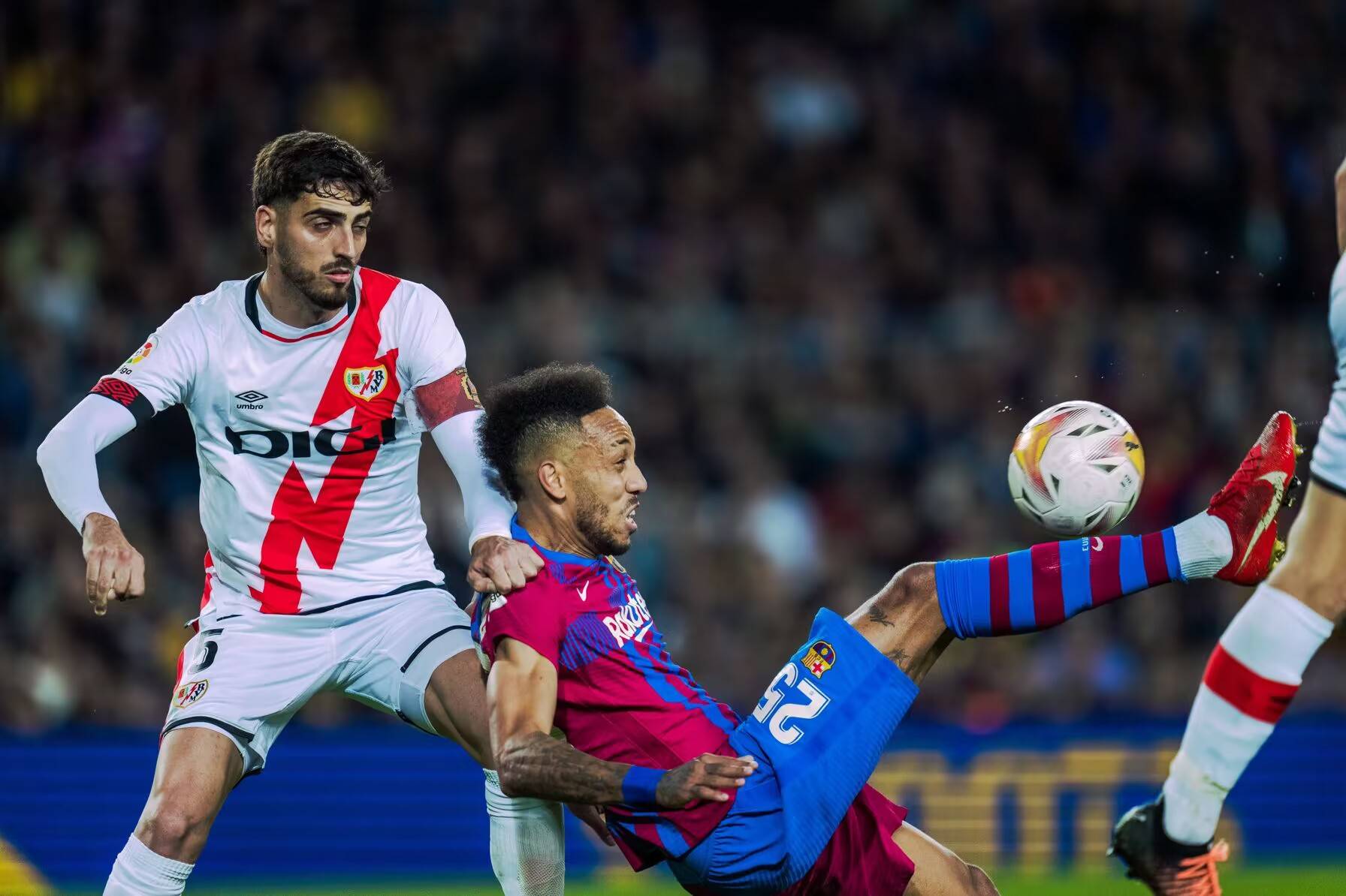 萨格勒布主场逆转塞维利亚，奇迹时刻到来的简单介绍