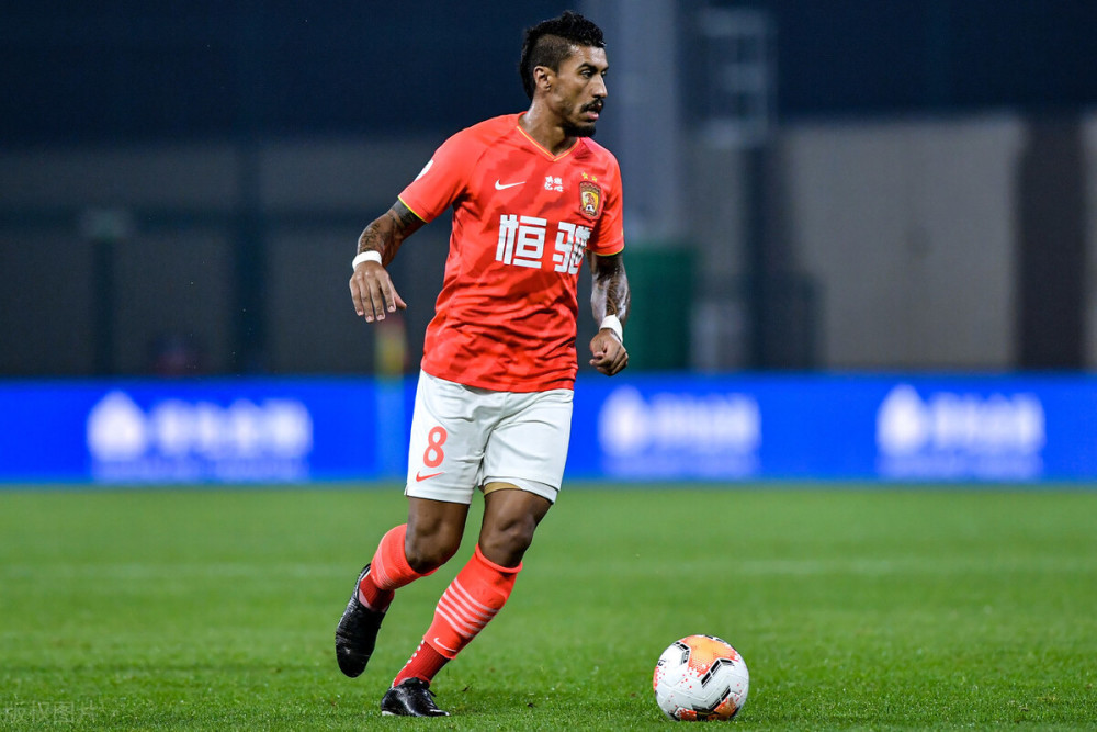 爱游戏官方-吉布森破门，助申花逆转胜卓尔